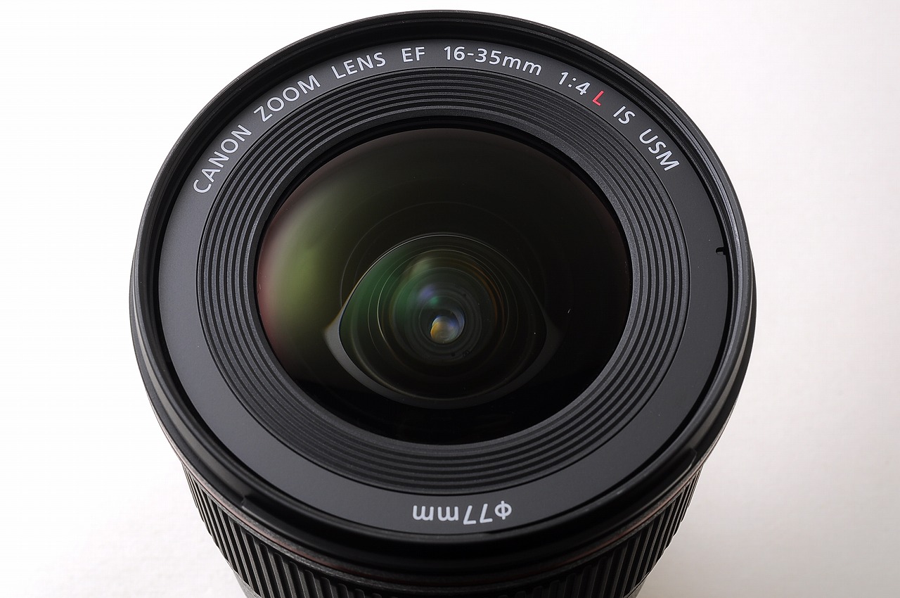 Top Mint in Box Canon EF 16-35mm f/4 L IS USM Lens From